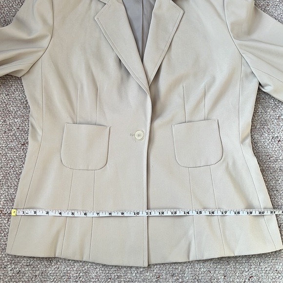 Harve Benard cute blazer 14 - Picture 7 of 8